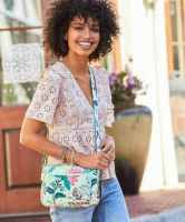 stores to buy women s zippered tote bags honolulu Vera Bradley