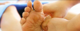 foot massage honolulu Oasis Spa Foot Reflexology