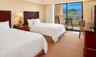 dream accommodations honolulu Rainbow Tower