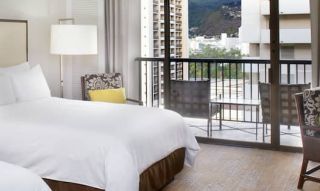 dream accommodations honolulu Rainbow Tower