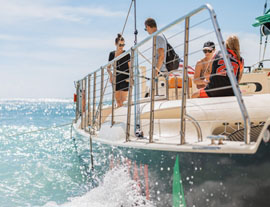 boat tours by honolulu Maita'i Catamaran