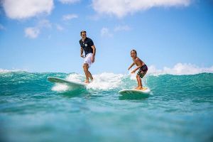surfing  semi private lessons  waikiki oahu tours honolulu MONIZ FAMILY SURF