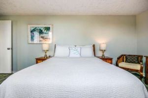 vacation accommodations honolulu Diamond Head Beach Hotel & Residences