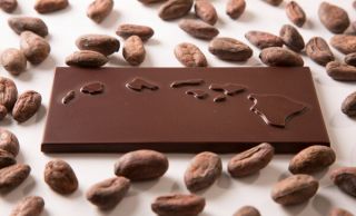 personalised chocolates to give as a gift in honolulu Lonohana Chocolate Tasting Bar